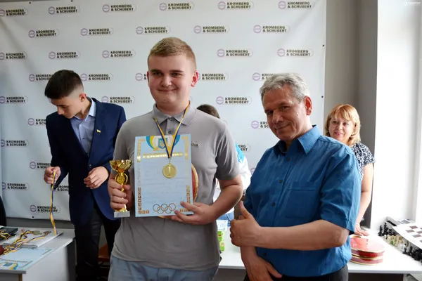 Свято розуму: за підтримки «Кромберг енд Шуберт» у Луцьку відбувся дитячий шаховий турнір (фото)