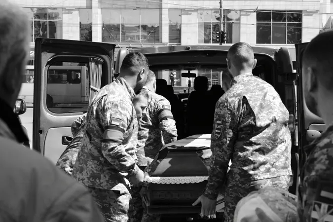 Луцьк попрощався з двома загиблими на Донеччині бійцями (фото)