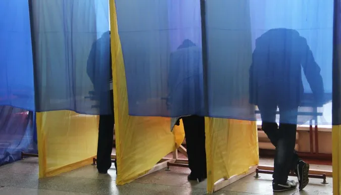 Вибори в ОТГ: які переваги та недоліки чекають Волинь?