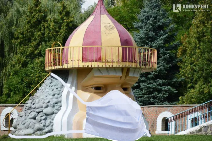 Якби луцькі пам'ятники були в режимі карантину (фото)