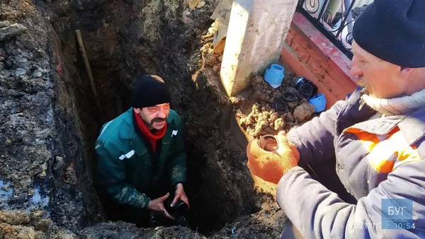Лікарня в Іваничах вже другий день живе без води (фото)