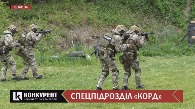 Волинський спецпідрозділ КОРД показав свої навички (відео)