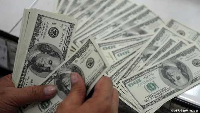 росіяни вивели майже 10 мільярдів доларів з банківських рахунків