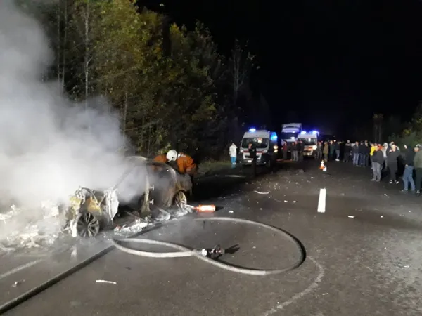 Жахлива аварія на трасі Київ-Ковель-Ягодин: загинули дві людини (фото)