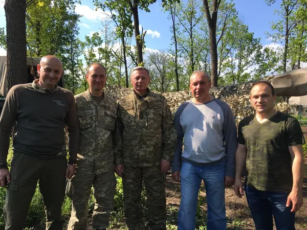 Мер Луцька на Сході України вшанував пам'ять бійців-волинян 