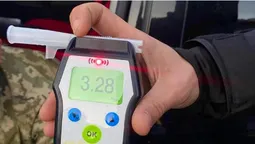 На Волині п'янючого військового зловили за кермом авто (фото)