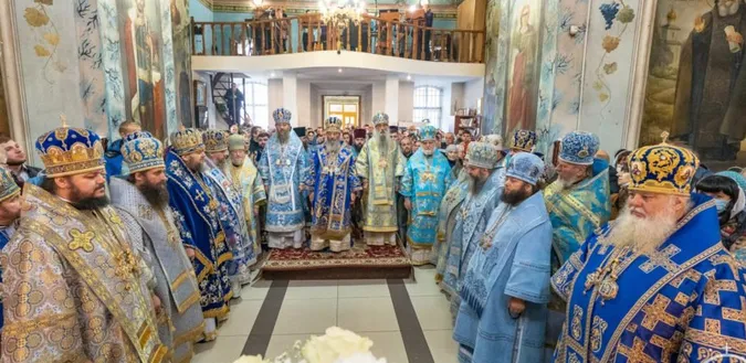У Конотопі мер заборонив діяльність церков «московського» патріархату (відео)