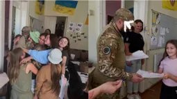 Маленькі волонтери з Волині отримали відзнаки від  Білоруського добровольчого корпусу (фото)