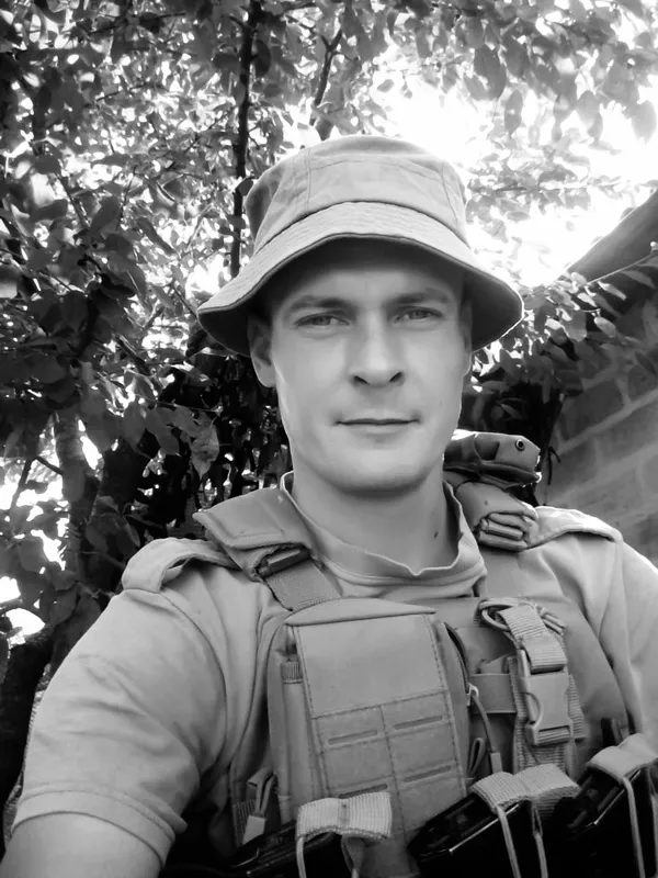 Востаннє їде додому: на Волині зустрічатимуть тіло Героя Андрія Степанова