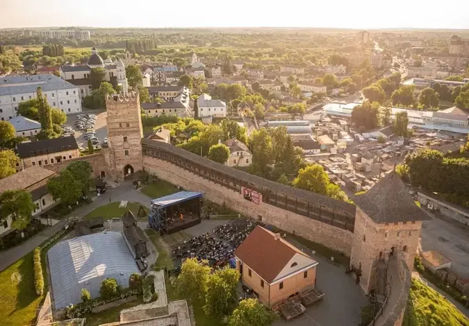 Скільки міст-побратимів у світі має Луцьк