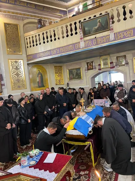 Назавжди 25: в останню дорогу провели Героя з Волині Юрія Коломія (фото)