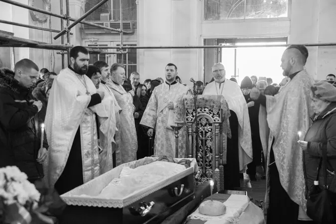 У Луцьку провели в останню путь Героя Сергія Гаврука