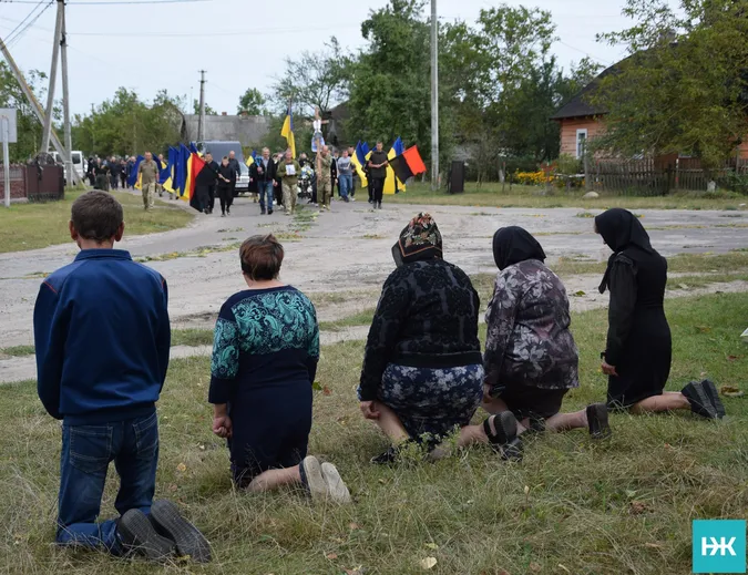 Майже рік вважався зниклим: на Волині попрощалися з воїном Олександром Динем