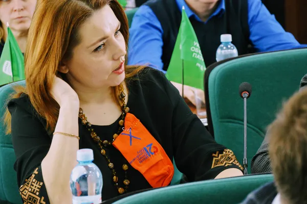 «Надточій (наголос на »о« – К.). Я ж не кажу Пустовіт (наголос на »о« – К.)»