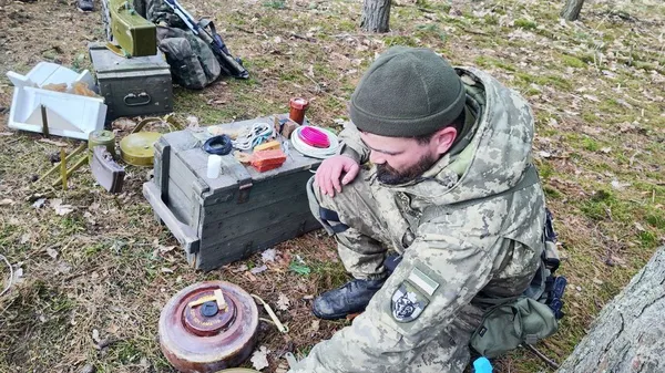 Відпрацьовували наступ: волинські тероборонівці вчились захоплювати ворожі позиції (фото, відео)