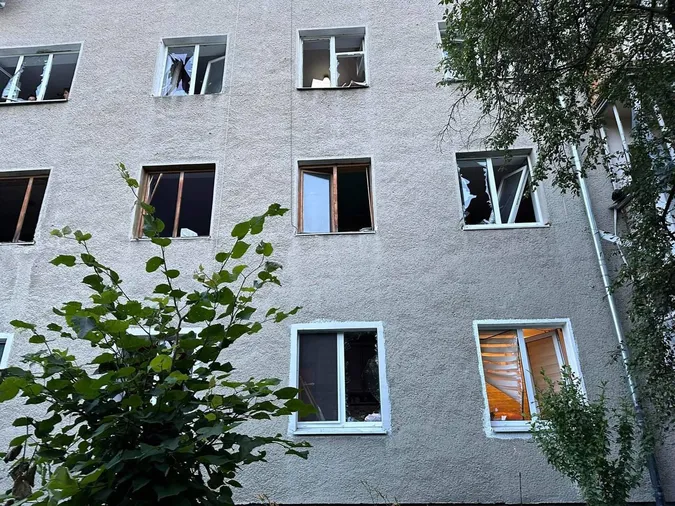 Нічна атака ворога: в Івано-Франківську постраждав дитсадок (фото)