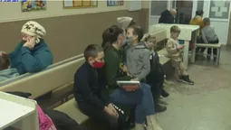 Луцькі діти масово хворіють: в поліклініках довжелезні черги до педіатрів (відео)