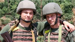 Батько і син: два Артури з Волині ділять спільний окоп і виборюють Перемогу