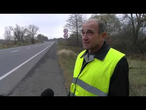 На волинських дорогах встановили додаткові дорожні знаки (відео)