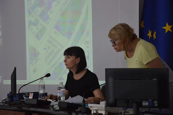 Начальнику відділу серетаріату Луцькради Тетяні Касьяновій цікаво звідки у Луцьку мормони 