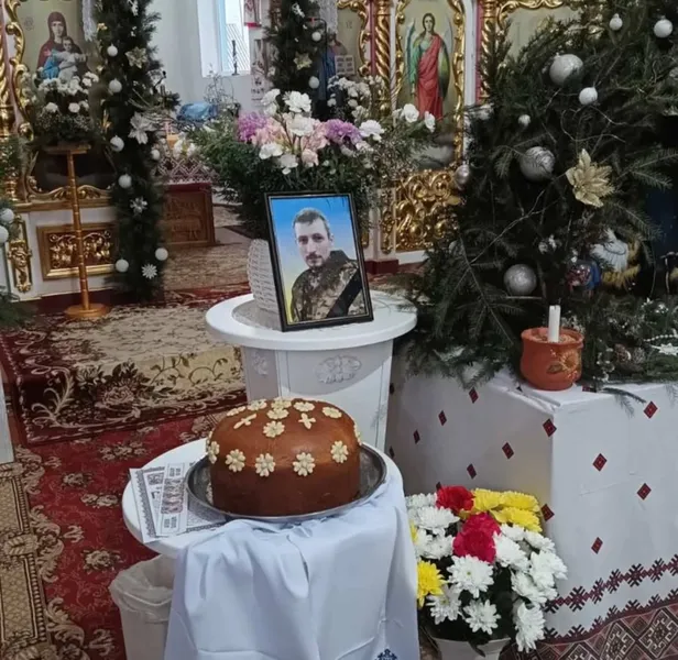 На Волині попрощалися із 34-річним захисником Назарієм Ніколаєвичем (фото)