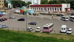 У Володимирі-Волинському біля автовокзалу помер безхатько (відео)