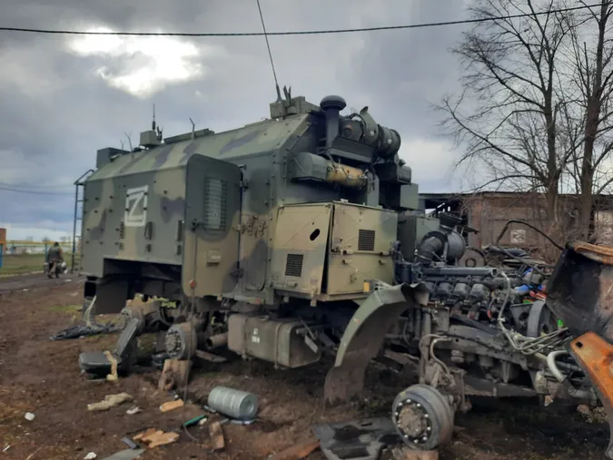 Українські воїни звільнили село на Харківщині та знищили більше двох десятків техніки (фото)