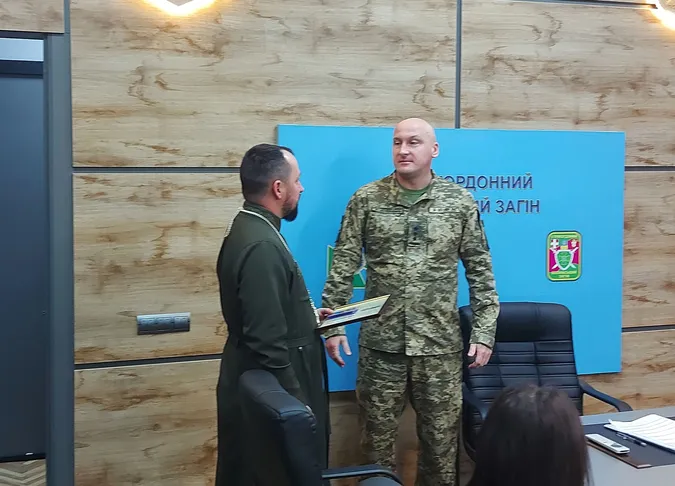 Волинський капелан-прикордонник отримав медаль від Президента України (фото)