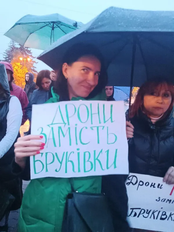 Мер Луцька Поліщук пропіарився на фотках, а людям не подякував (фото)