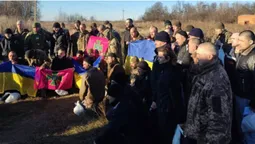 В Україну повернули 60 полонених захисників (фото, відео)