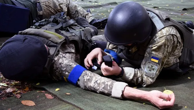 Бойові медики провели тренінг волинським прикордонникам (фото)