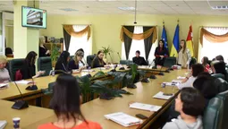 У Луцьку жінок закликали до політичної активності (фото)