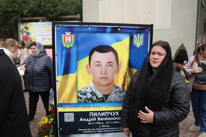 У Горохові відкрили Алею пам’яті новітніх Героїв (фото)
