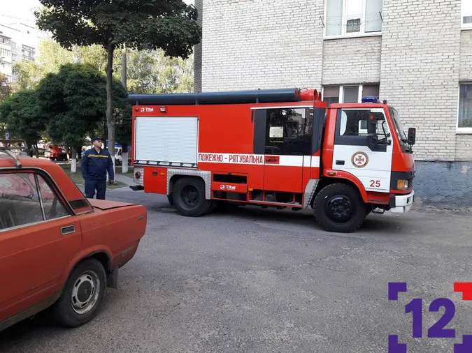 Через невимкнену плиту в багатоповерхівці Луцька сталася пожежа (фото)