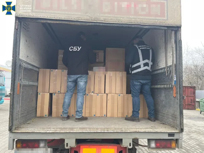 На Волині СБУ попередила контрабанду цигарок на понад півтора мільйона гривень