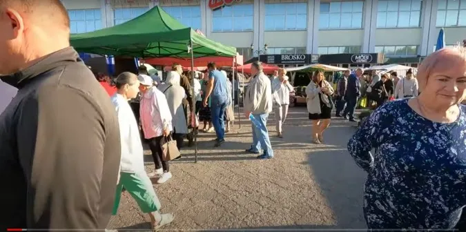 Дорожчають яйця та картопля: які ціни на луцькому ринку біля «Торби» (відео)