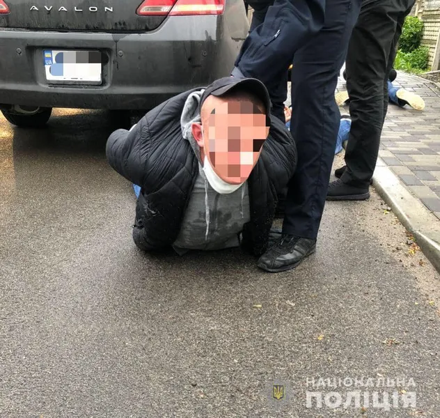 У Броварах – масова стрілянина: поліція заявляє про конфлікт між перевізниками (фото, відео)