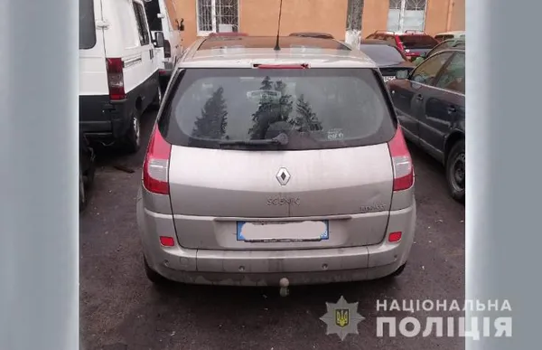 Під Луцьком знайшли розшукуване Інтерполом авто (фото)