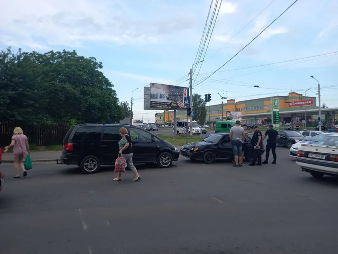 У Луцьку патрульні наздоганяли п'яного водія (фото)