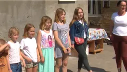 Багатодітна мама в Луцьку попросила в Зеленського квартиру (відео)