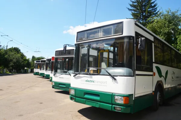 «Польща купляє нові тролейбуси, а нам віддає старі. Але ми і таким раді», – Сергій Григоренко