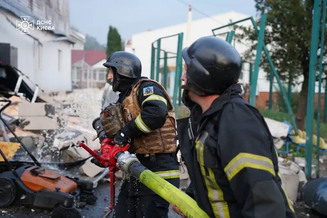 Атака Києва: сили ППО знищили близько 20 ракет різних типів (фото)