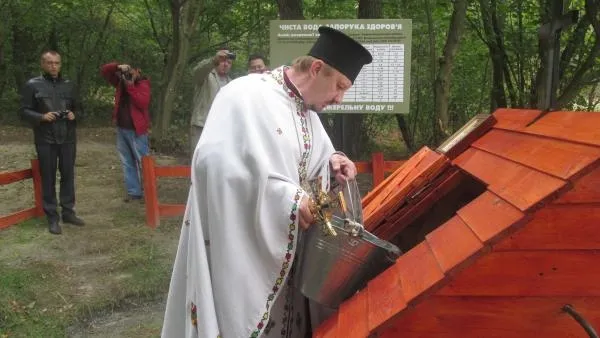 На Волині відновили унікальне джерело (фото)