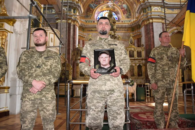 У Луцьку попрощалися із загиблим воїном Ігорем Козачуком (фото)