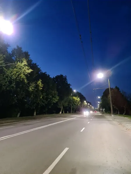 На Львівській у Луцьку засвітили майже 250 нових LED-ліхтарів (фото)