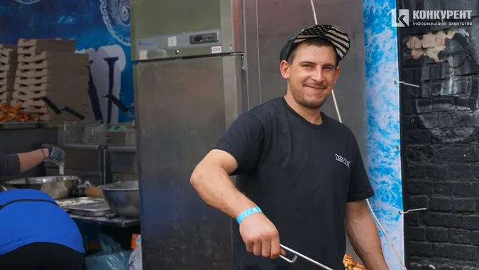 Як минув перший день ювілейного Food Fest у Луцьку (фото)