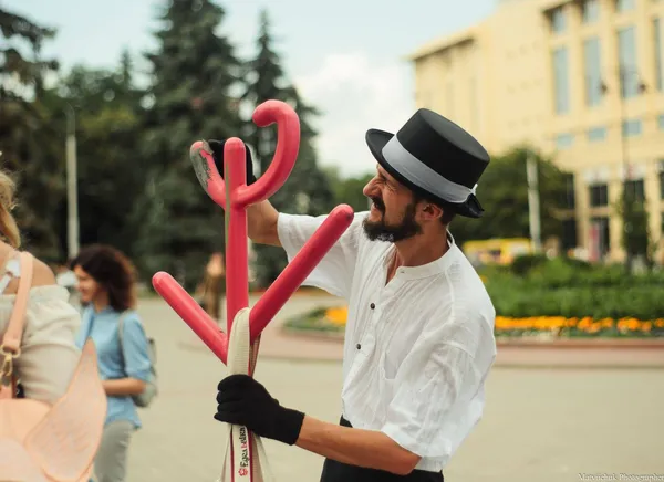 «Мандрівний вішак» завітає у «Промінь»*