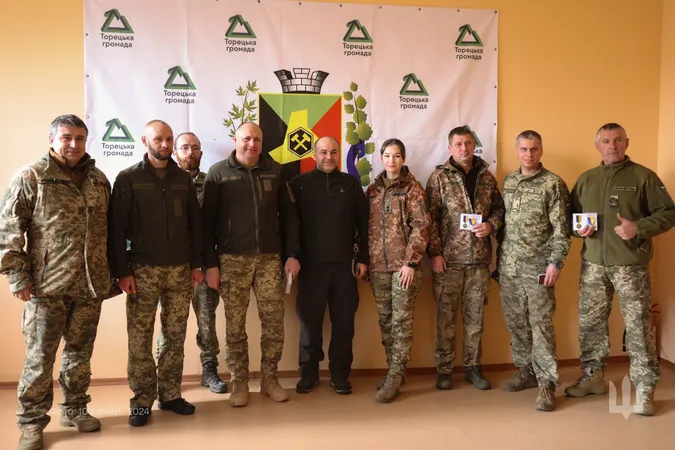 Бійці волинської «сотки» отримали нагороди  «За оборону Торецька» (фото)