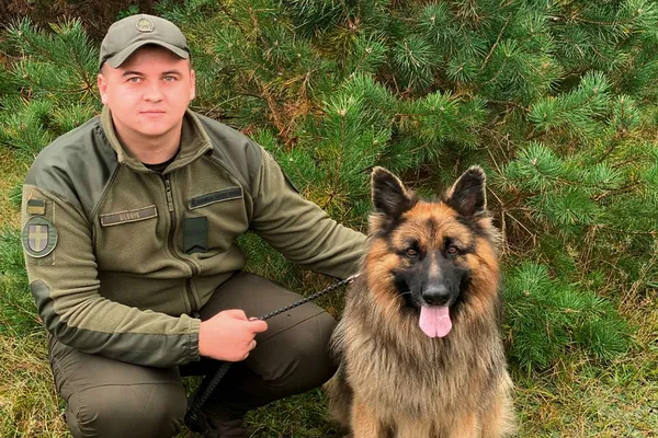 Вівчарку волинських гвардійців нагородили медаллю «За віддану службу» III ступеня (фото)