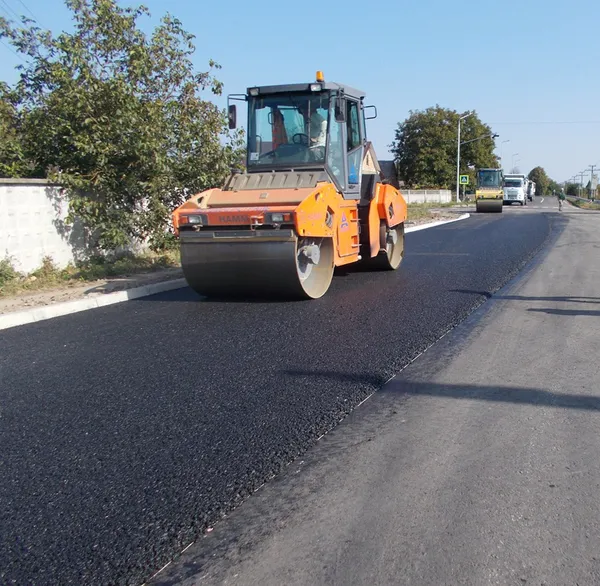 На Волині завершують будувати об'їзну дорогу до кордону (фото)